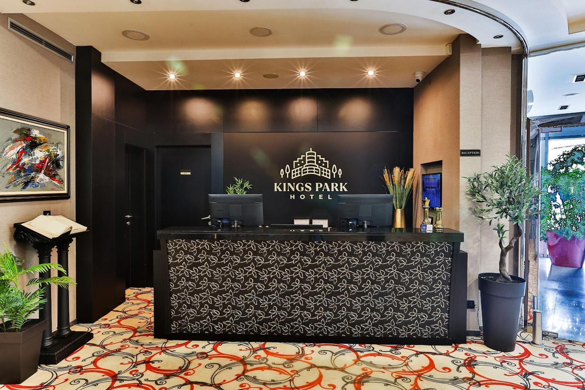 Kings Park Hotel Podgorica Ngoại thất bức ảnh