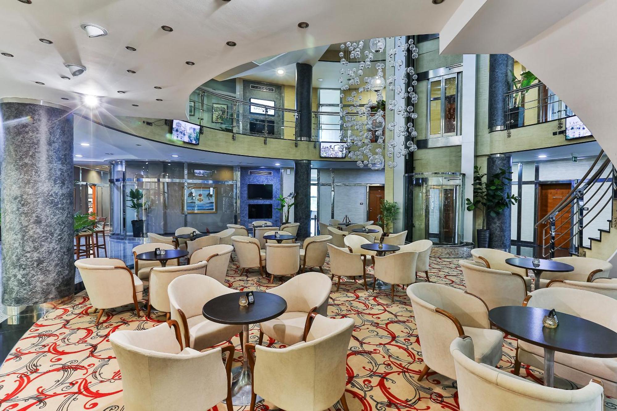Kings Park Hotel Podgorica Ngoại thất bức ảnh